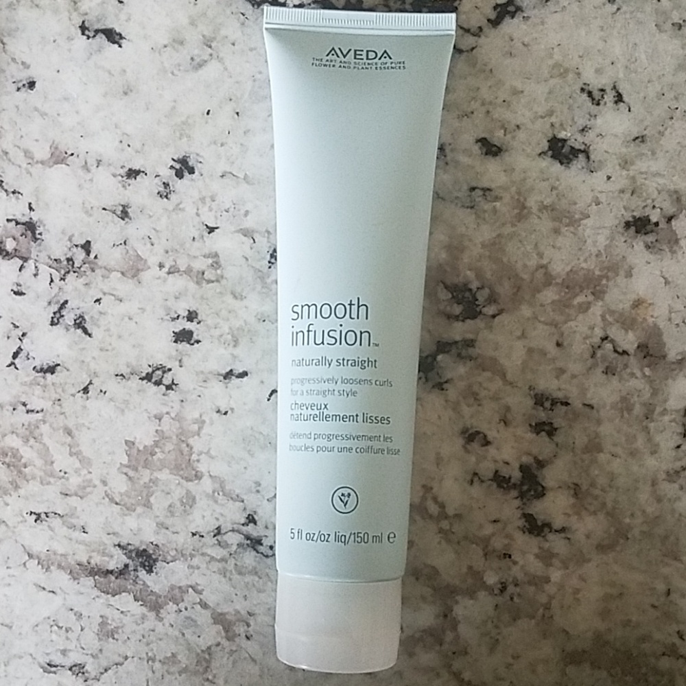 Aveda Smooth Infusion naturally straight cream